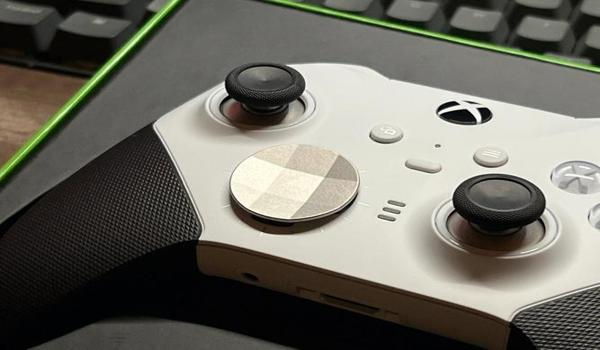 和平精英黄蜂2手柄压枪 和平精英黄蜂2手柄压枪