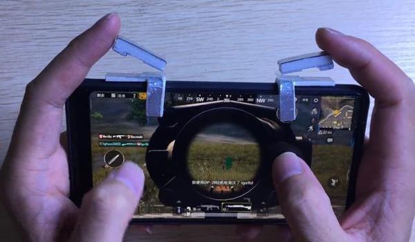 和平精英国际服科技辅助